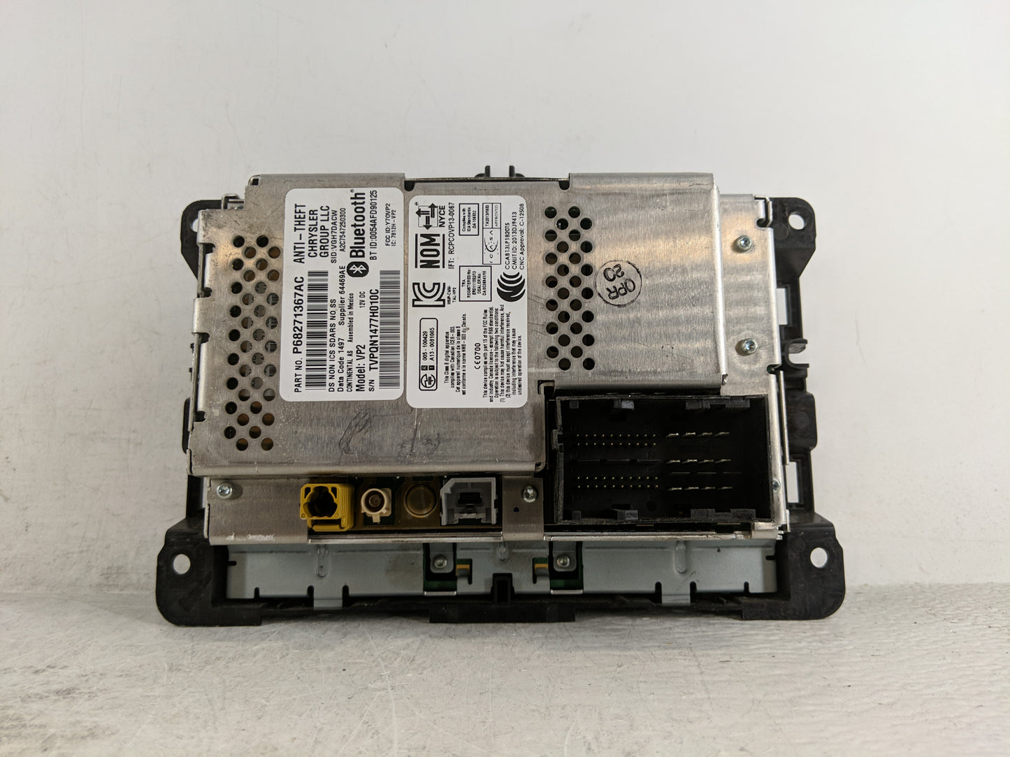 2017 Dodge Ram 1500 Radio AM FM Cd Player Receiver Replacement P/N:P68271367AC Fits OEM Used Auto Parts - Oemusedautoparts1.