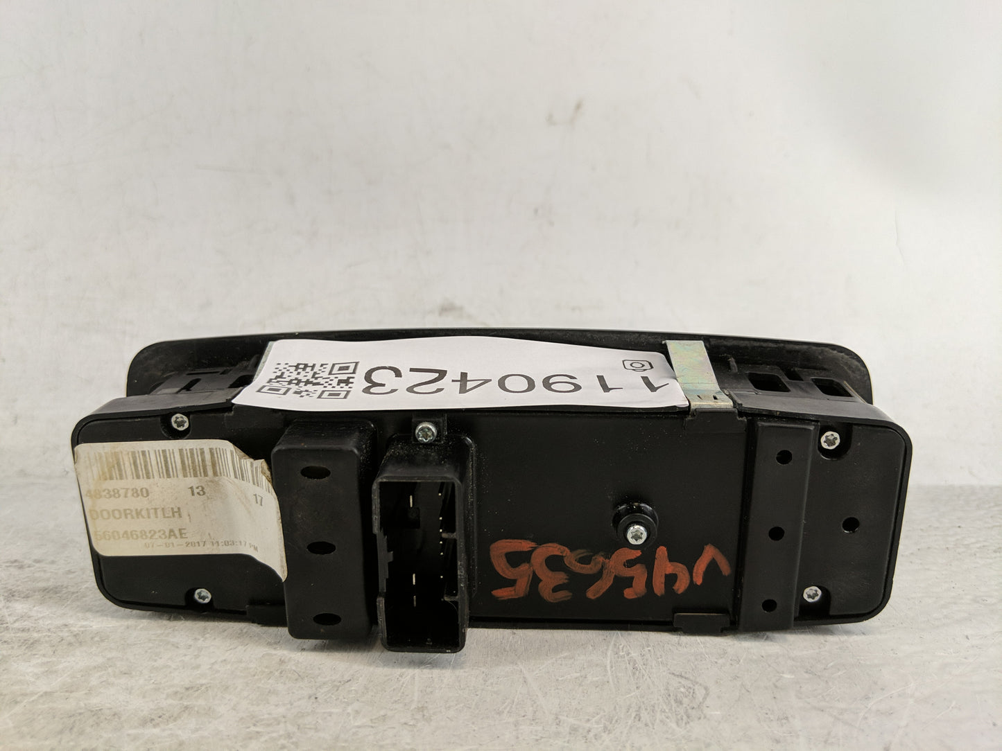 2017 Dodge Ram 1500 Master Power Window Switch Replacement Driver Side Left P/N:56046823AE Fits Fits 2016 2018 2019 2020 202