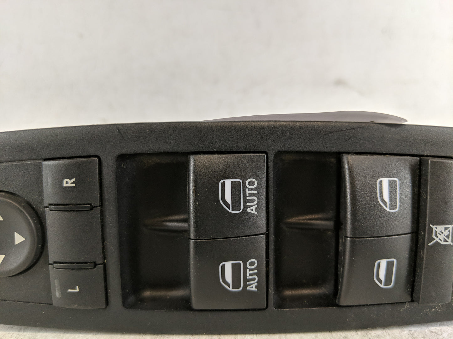 2017 Dodge Ram 1500 Master Power Window Switch Replacement Driver Side Left P/N:56046823AE Fits Fits 2016 2018 2019 2020 202