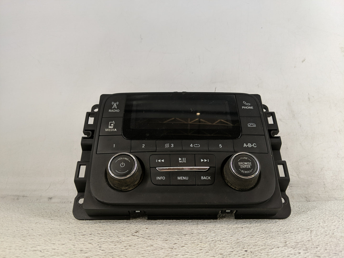 2017 Dodge Ram 1500 Radio AM FM Cd Player Receiver Replacement P/N:68271361AC Fits Fits 2014 2015 2016 2018 OEM Used Auto Pa