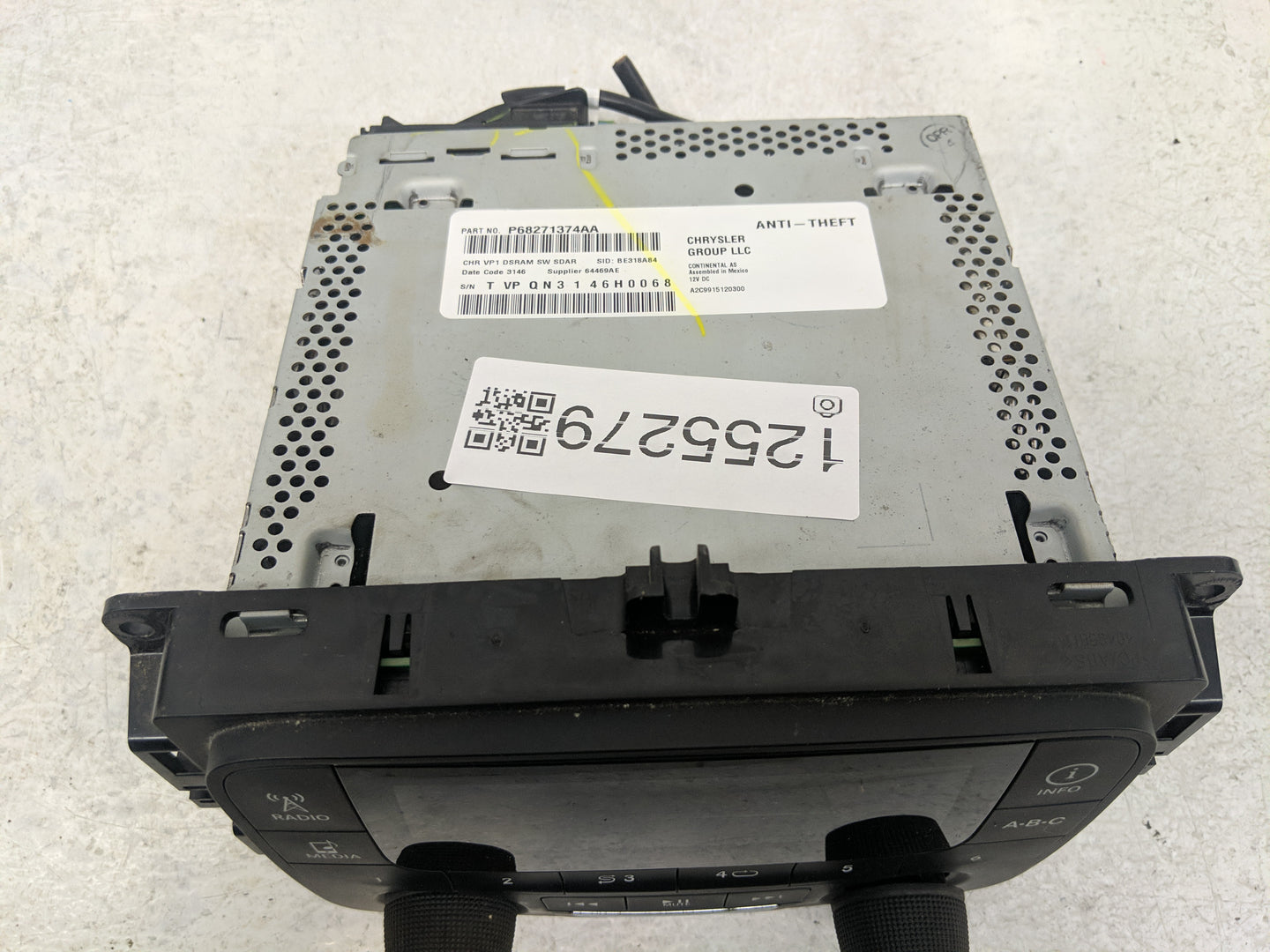 2017 Dodge Ram 1500 Radio AM FM Cd Player Receiver Replacement P/N:P68271374AA Fits OEM Used Auto Parts - Oemusedautoparts1.