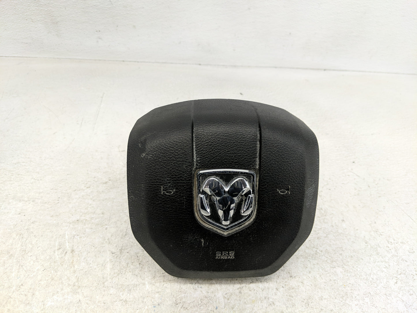 2017 Dodge Ram 1500 Air Bag Driver Left Steering Wheel Mounted Fits Fits 2013 2014 2015 2016 2018 2019 2020 2021 2022 OEM Us