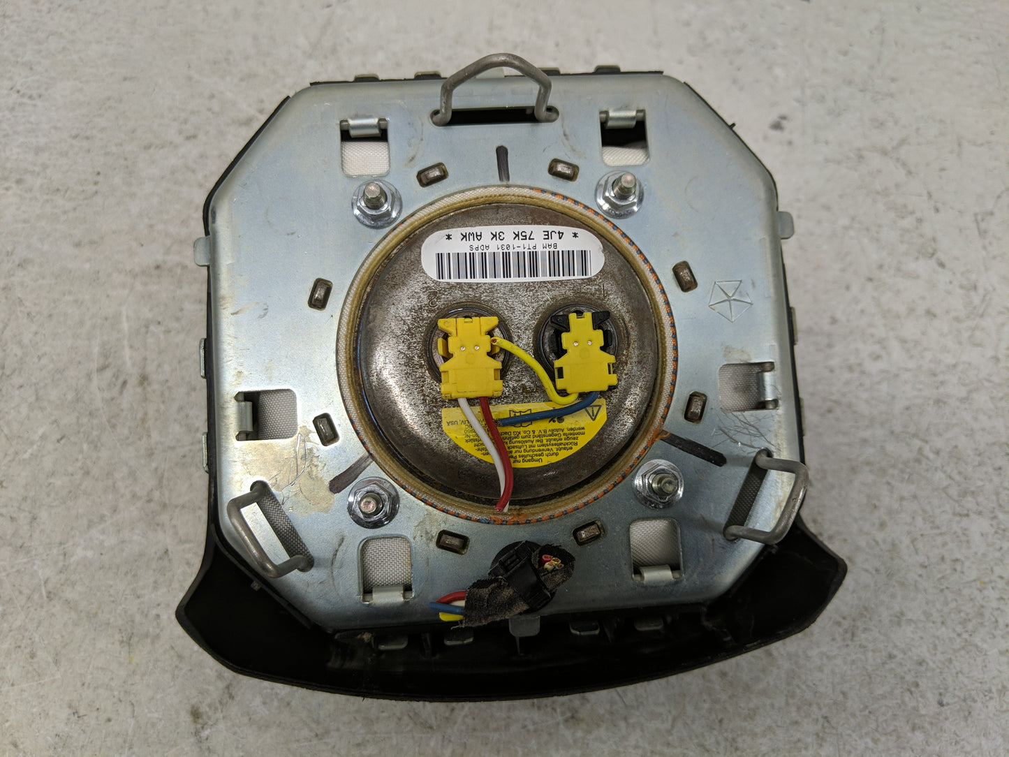 2017 Dodge Ram 1500 Air Bag Driver Left Steering Wheel Mounted Fits Fits 2013 2014 2015 2016 2018 2019 2020 2021 2022 OEM Us