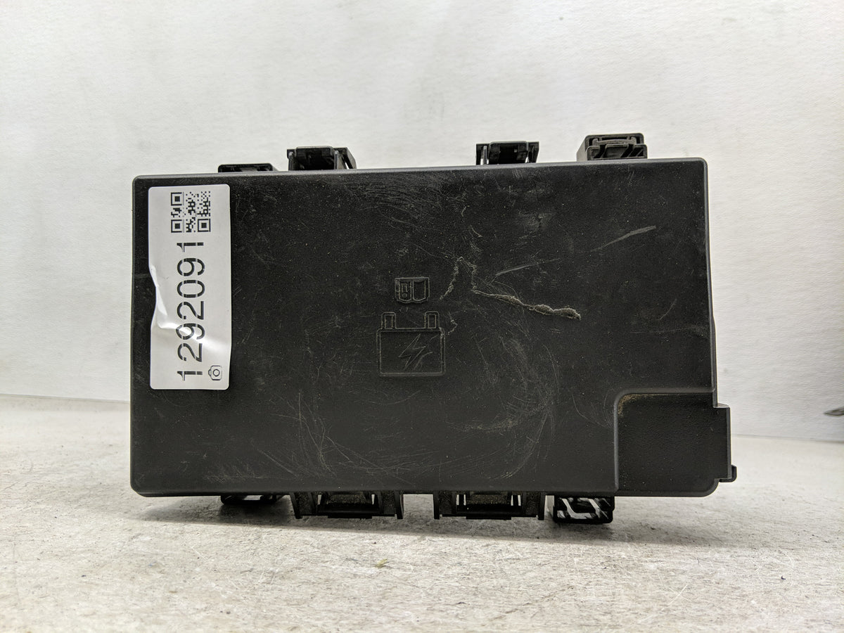 2017 Dodge Ram 1500 Fusebox Fuse Box Panel Relay Module P/N:P68322371AA Fits OEM Used Auto Parts - Oemusedautoparts1.com