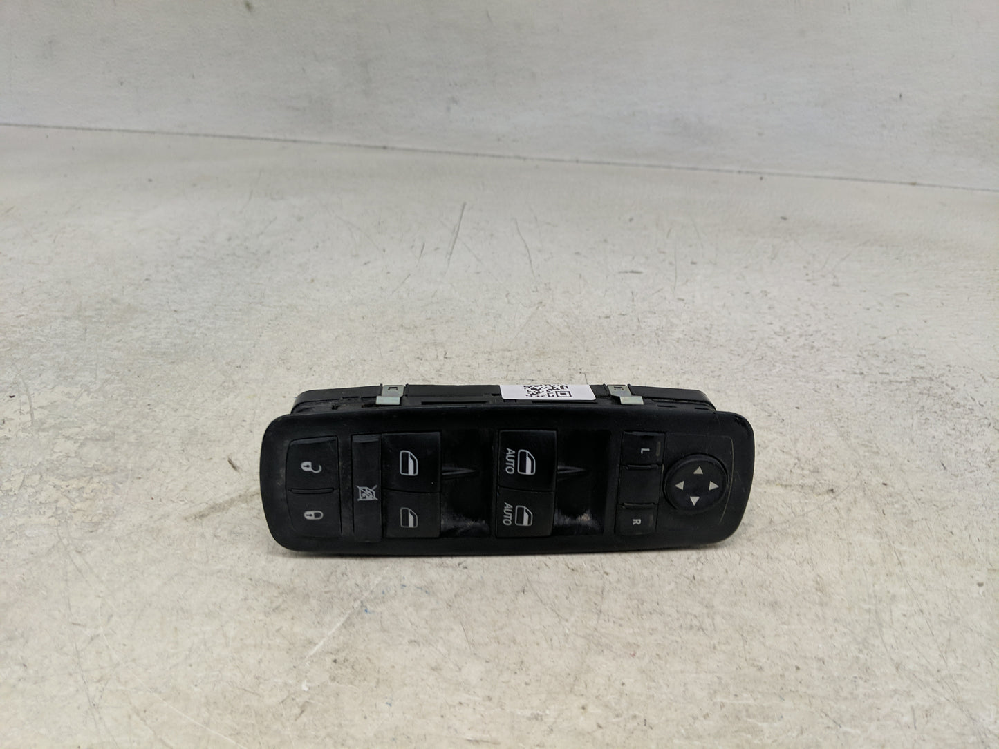 2017 Dodge Ram 1500 Master Power Window Switch Replacement Driver Side Left P/N:56046823AE Fits Fits 2016 2018 2019 2020 202