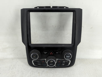 2017 Dodge Ram 1500 Climate Control Module Temperature AC/Heater Replacement P/N:16565101 1UJ97DX9AJ Fits OEM Used Auto Part