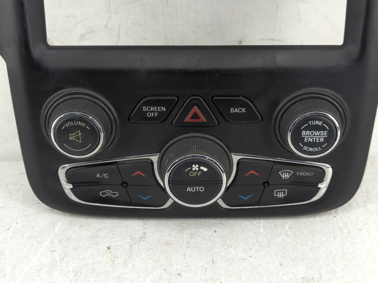 2017 Dodge Ram 1500 Climate Control Module Temperature AC/Heater Replacement P/N:16565101 1UJ97DX9AJ Fits OEM Used Auto Part