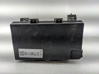 compare product 2017 Dodge Ram 1500 Fusebox Fuse Box Panel Relay Module P/N:P68322373AB Fits OEM Used Auto Parts