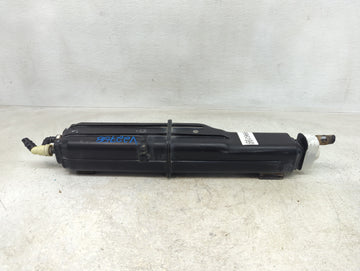 2017 Dodge Ram 1500 Fuel Vapor Charcoal Canister - Oemusedautoparts1.com