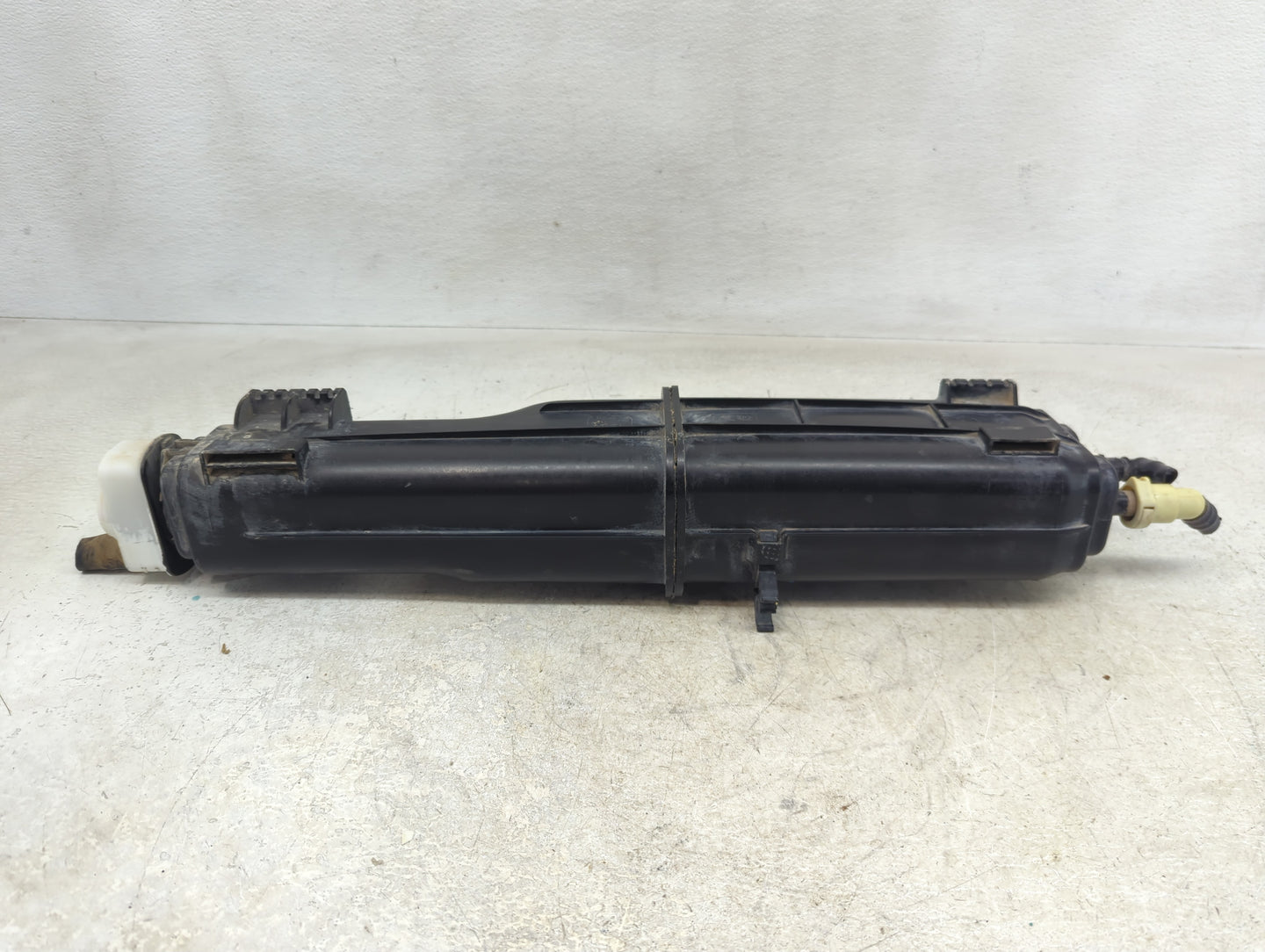 2017 Dodge Ram 1500 Fuel Vapor Charcoal Canister - Oemusedautoparts1.com