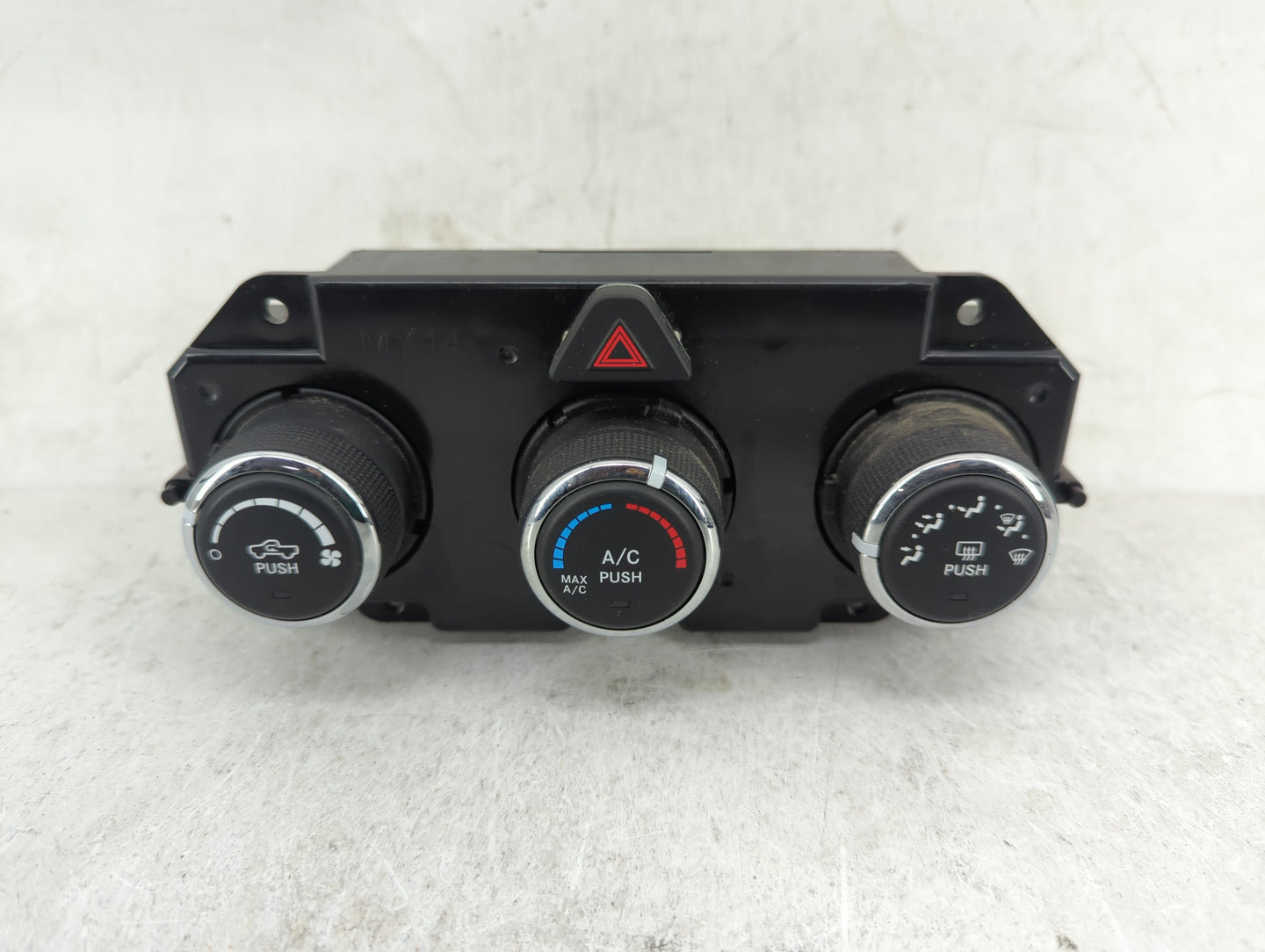 2017 Dodge Ram 1500 Climate Control Module Temperature AC/Heater Replacement P/N:P68268190AA Fits OEM Used Auto Parts - Oemu