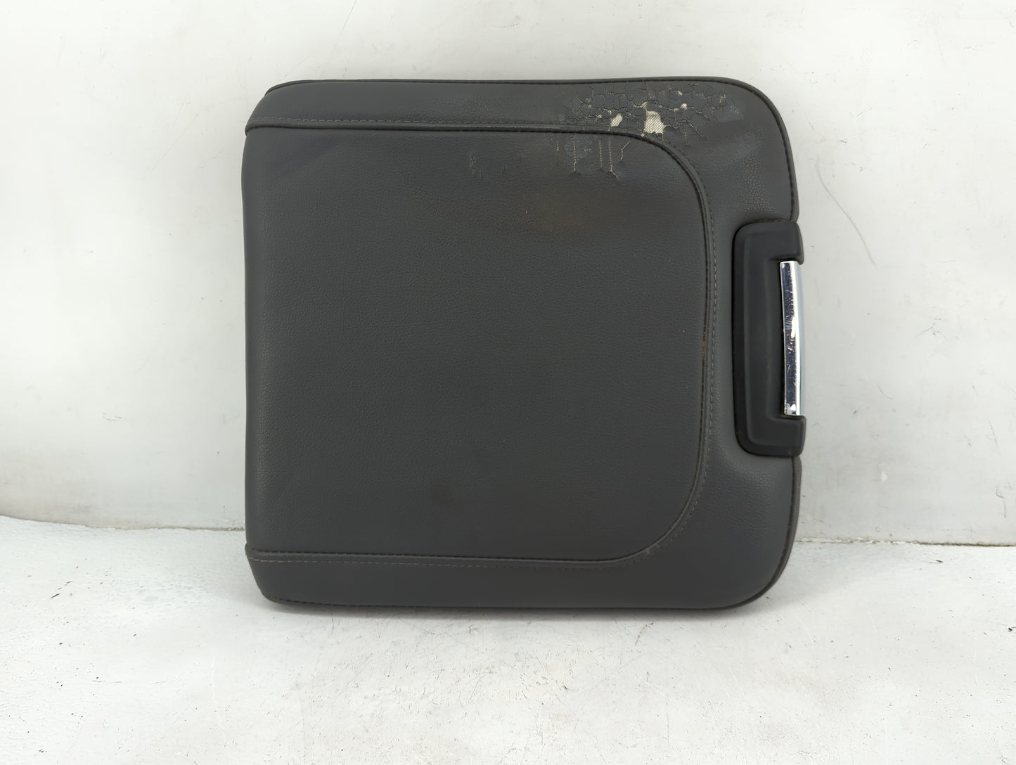 2017 Dodge Ram 1500 Center Console Armrest Cover Lid Fits Fits 2013 2014 2015 2016 OEM Used Auto Parts - Oemusedautoparts1.c