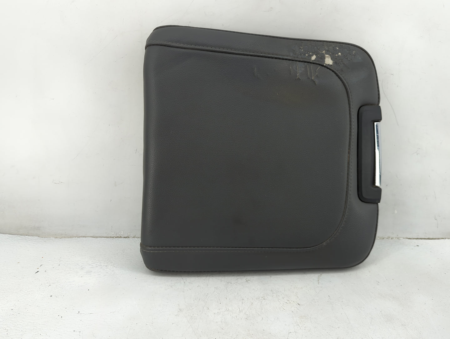 2017 Dodge Ram 1500 Center Console Armrest Cover Lid Fits Fits 2013 2014 2015 2016 OEM Used Auto Parts - Oemusedautoparts1.c