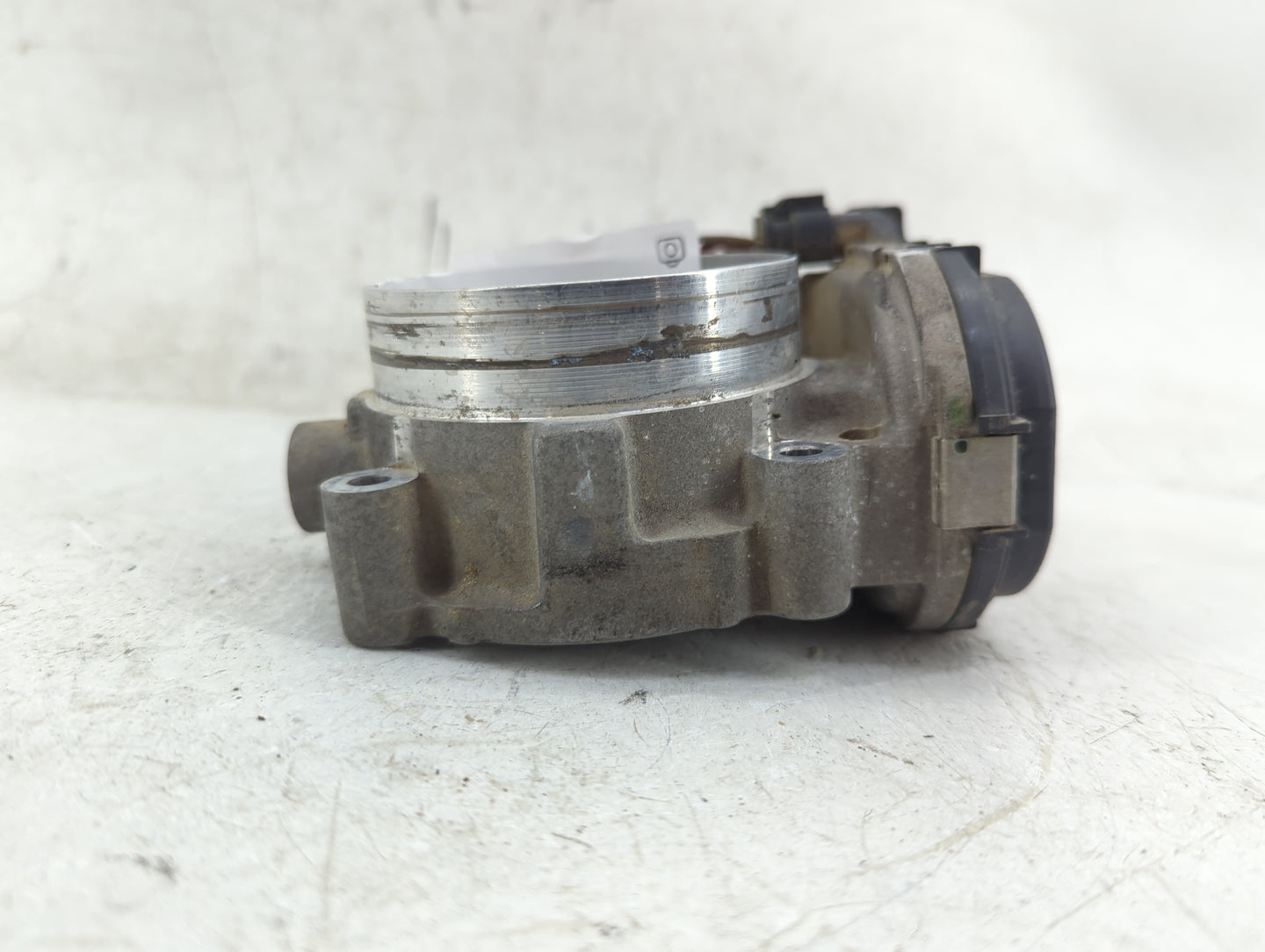 2017 Dodge Ram 1500 Throttle Body P/N:05184349AC Fits Fits 2011 2012 2013 2014 2015 2016 2018 2019 2020 2021 2022 OEM Used A