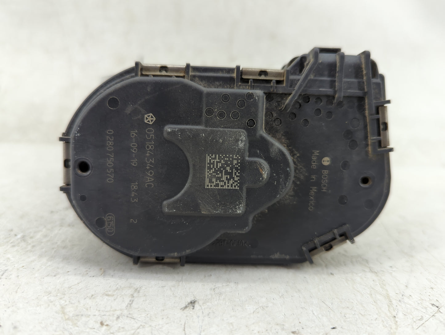 2017 Dodge Ram 1500 Throttle Body P/N:05184349AC Fits Fits 2011 2012 2013 2014 2015 2016 2018 2019 2020 2021 2022 OEM Used A