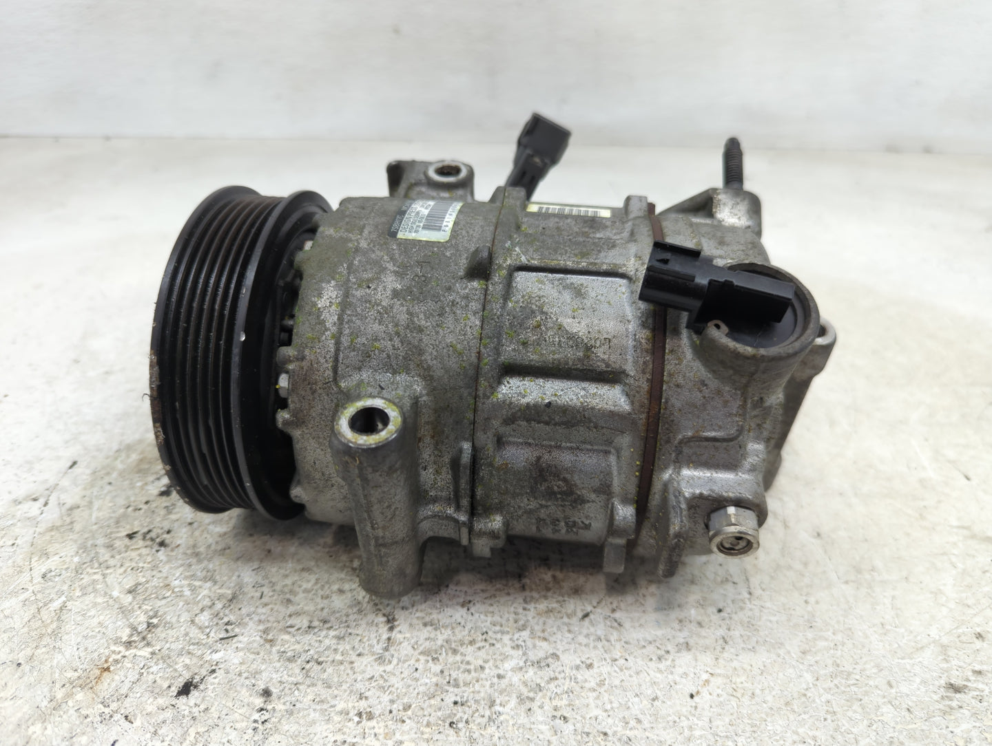 Dodge Ram 1500 Air Conditioning A/c Ac Compressor Oem 1398589 - Oemusedautoparts1.com