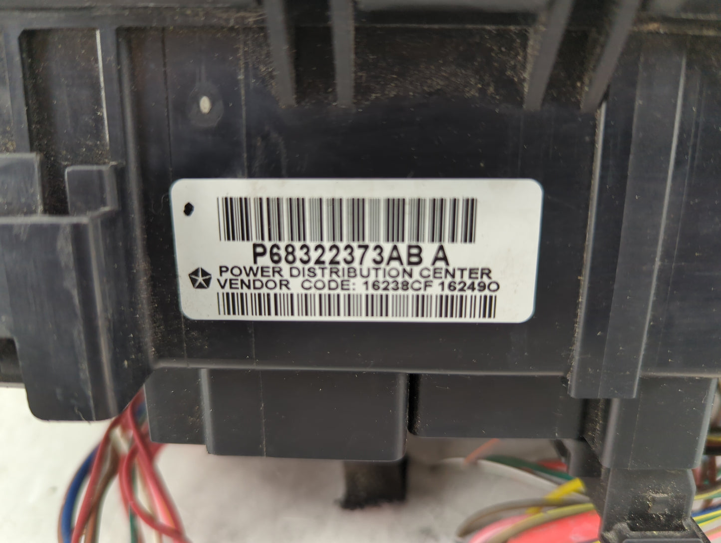 2017 Dodge Ram 1500 Fusebox Fuse Box Panel Relay Module P/N:P68322373AB Fits OEM Used Auto Parts - Oemusedautoparts1.com