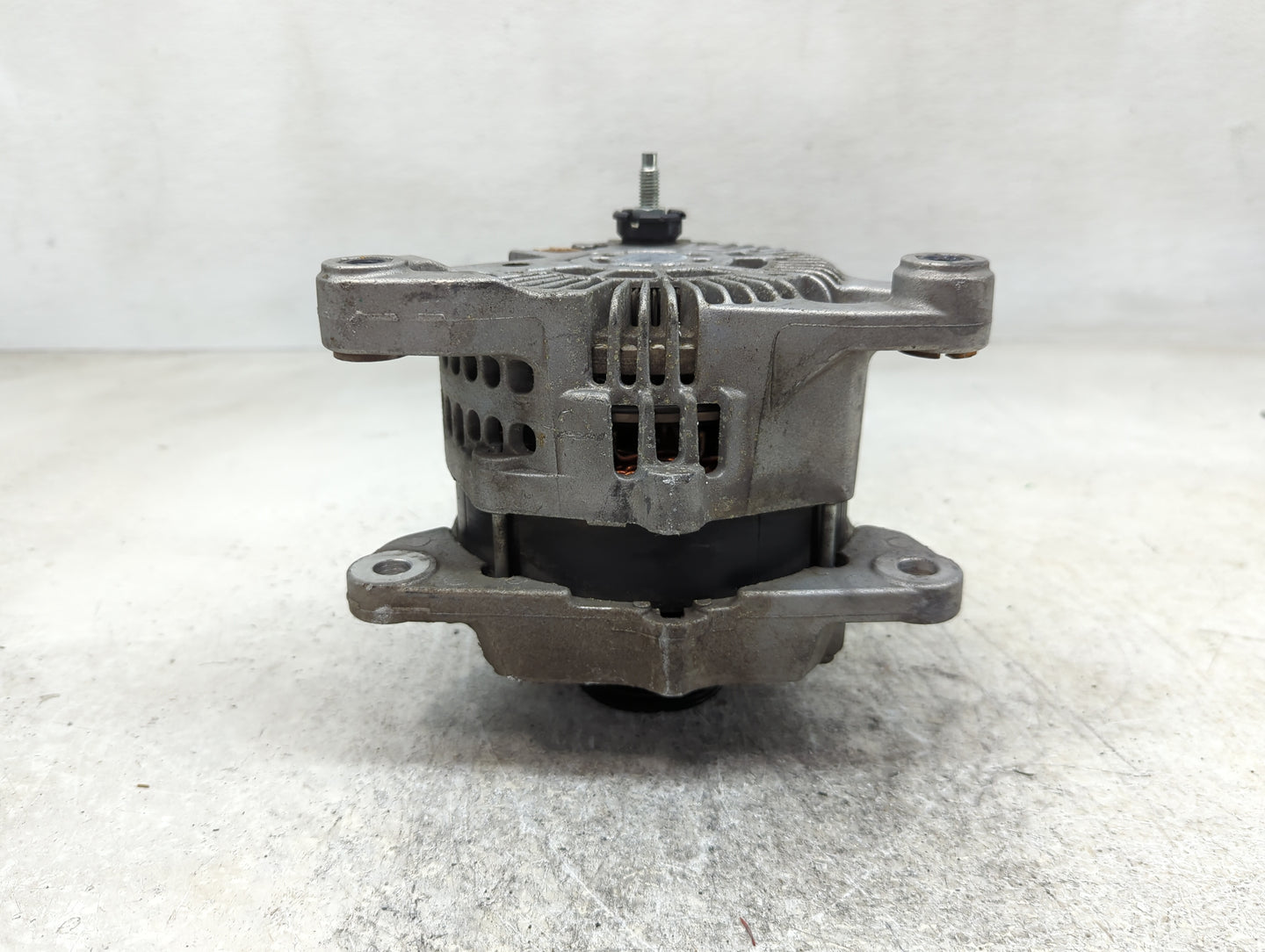 2017 Dodge Ram 1500 Alternator Replacement Generator Charging Assembly Engine OEM Fits OEM Used Auto Parts - Oemusedautopart