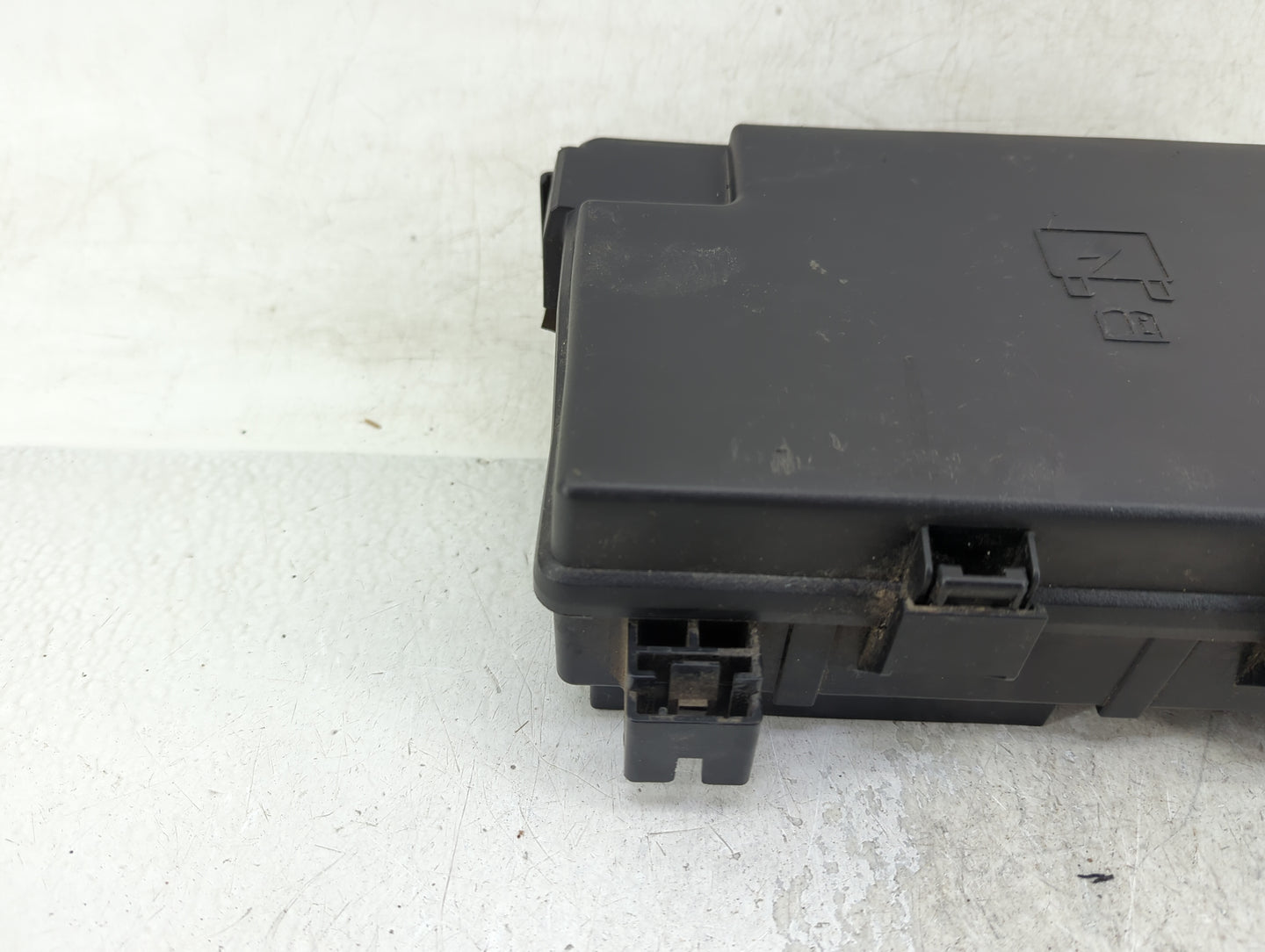 2017 Dodge Ram 1500 Fusebox Fuse Box Panel Relay Module P/N:P68322371AA Fits OEM Used Auto Parts - Oemusedautoparts1.com