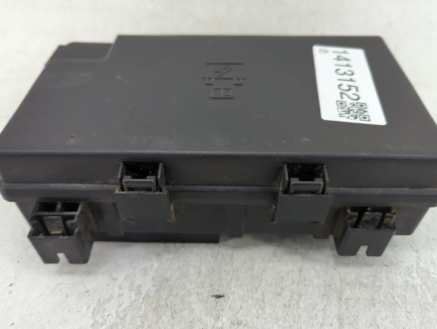 2017 Dodge Ram 1500 Fusebox Fuse Box Panel Relay Module P/N:P68322371AA Fits OEM Used Auto Parts - Oemusedautoparts1.com