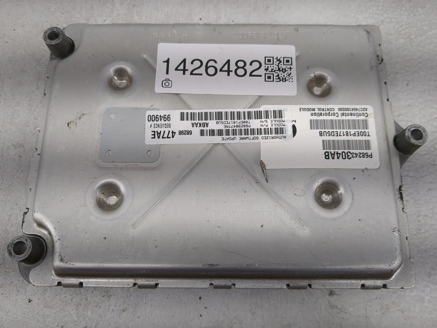 2017 Dodge Ram 1500 PCM Engine Control Computer ECU ECM PCU OEM P/N:P68243304AB Fits Fits 2016 2018 2019 2020 OEM Used Auto 