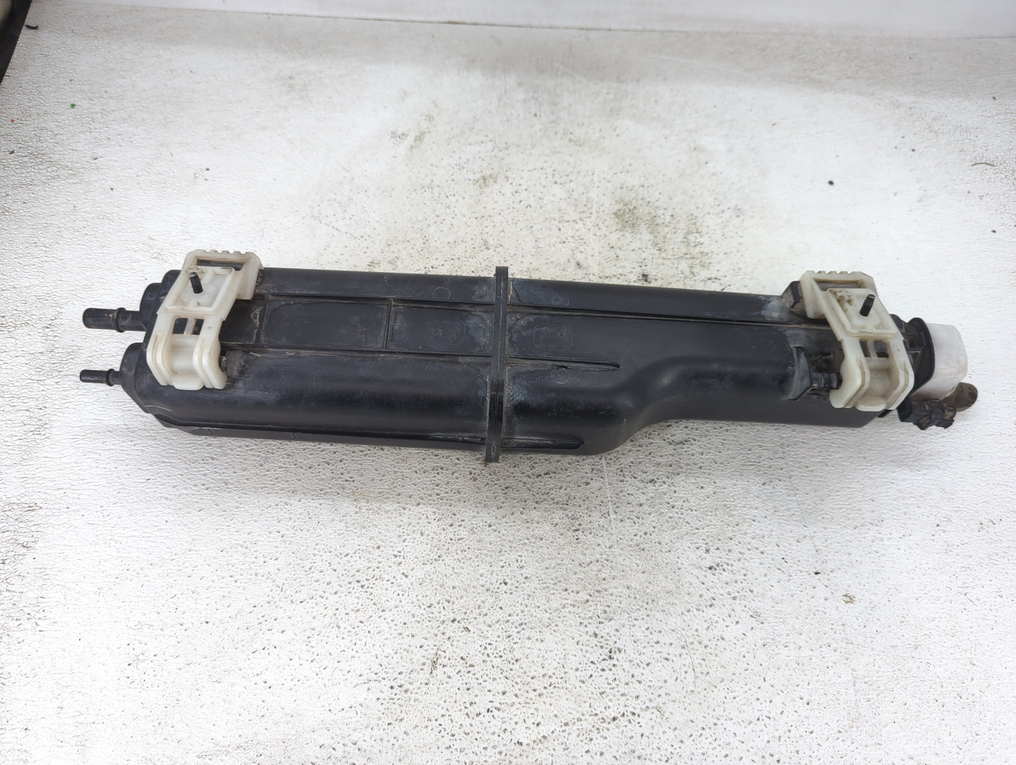 2017 Dodge Ram 1500 Fuel Vapor Charcoal Canister 1432366 - Oemusedautoparts1.com