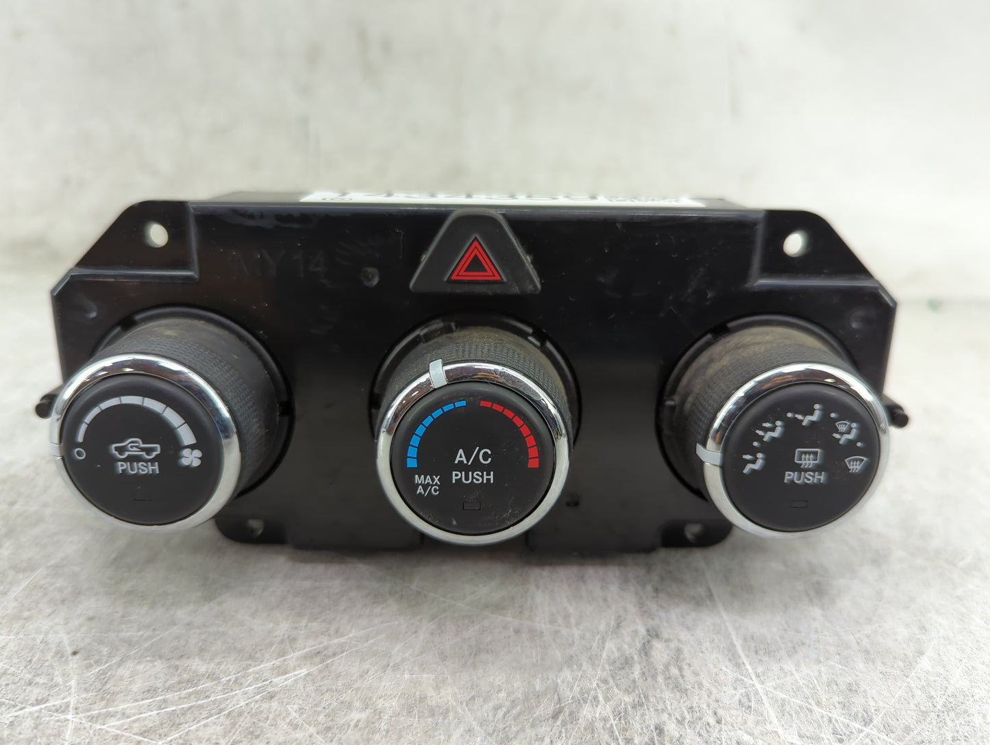 2017 Dodge Ram 1500 Climate Control Module Temperature AC/Heater Replacement P/N:P68268190AA Fits OEM Used Auto Parts - Oemu