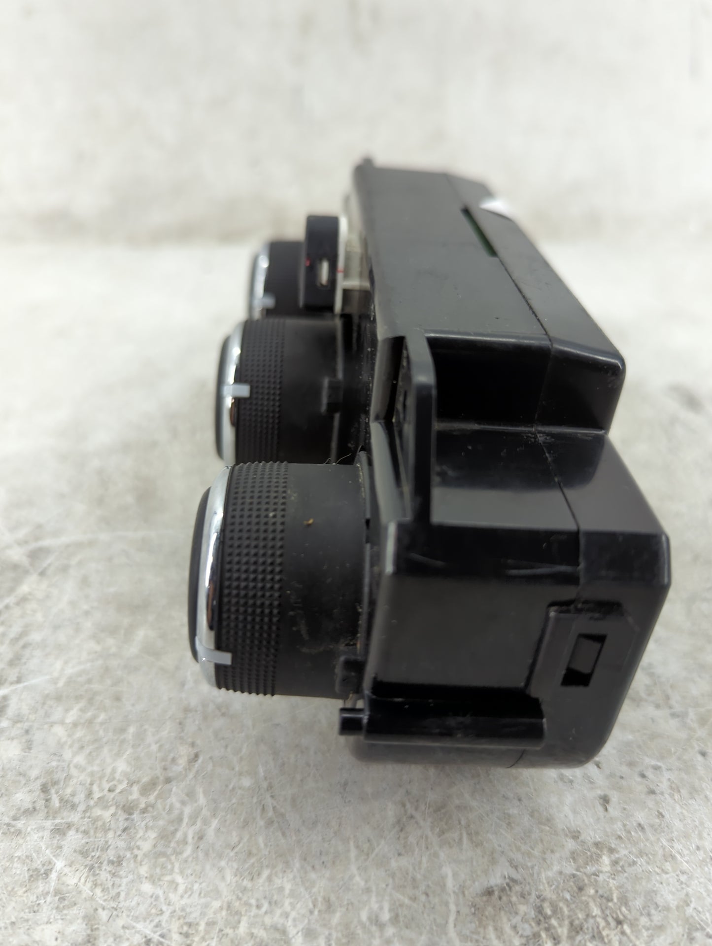 2017 Dodge Ram 1500 Climate Control Module Temperature AC/Heater Replacement P/N:P68268190AA 68190DS61410758 Fits OEM Used A