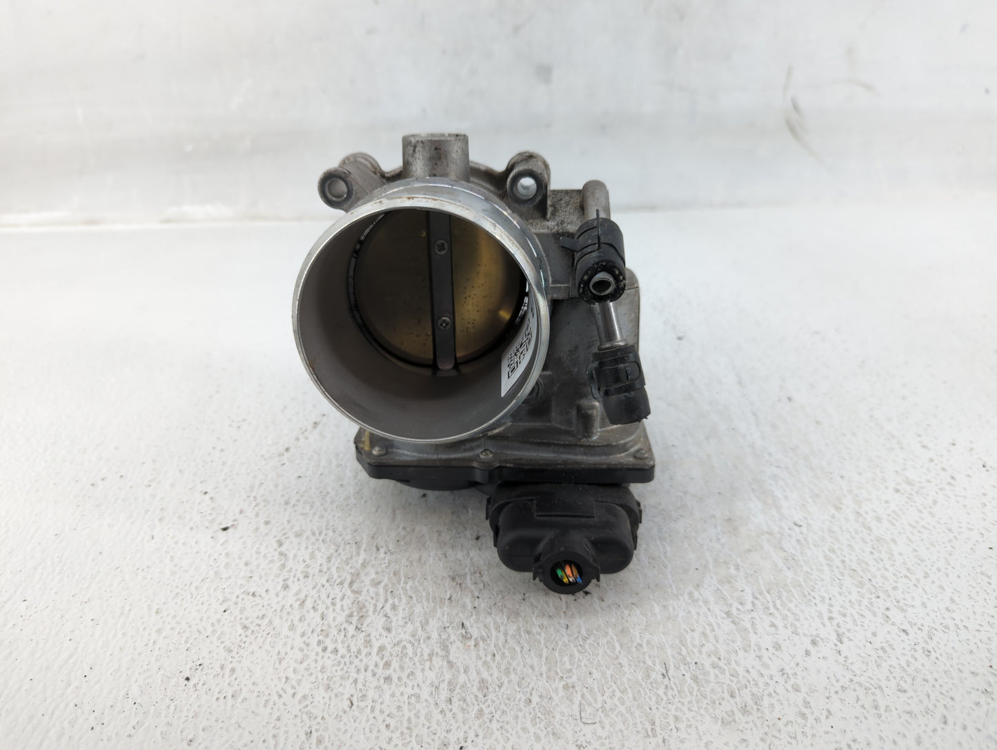 2017 Dodge Ram 1500 Throttle Body P/N:35100-3L000 Fits OEM Used Auto Parts - Oemusedautoparts1.com