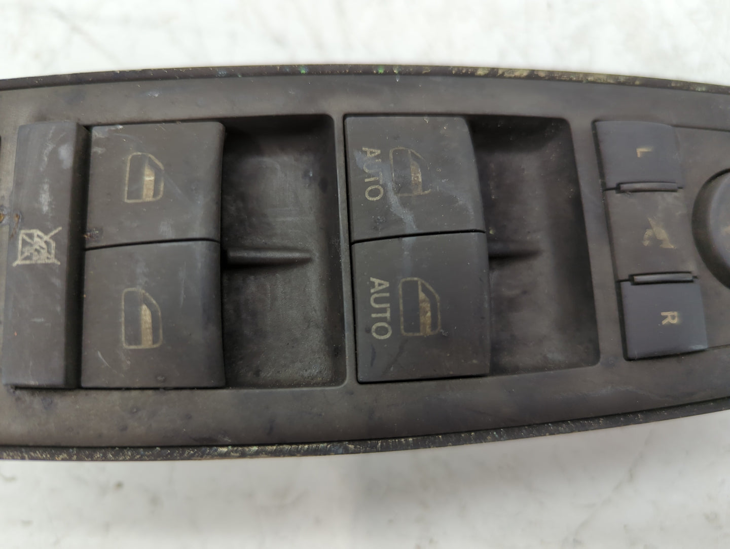 2017 Dodge Ram 1500 Master Power Window Switch Replacement Driver Side Left P/N:P56046826AE Fits OEM Used Auto Parts - Oemus