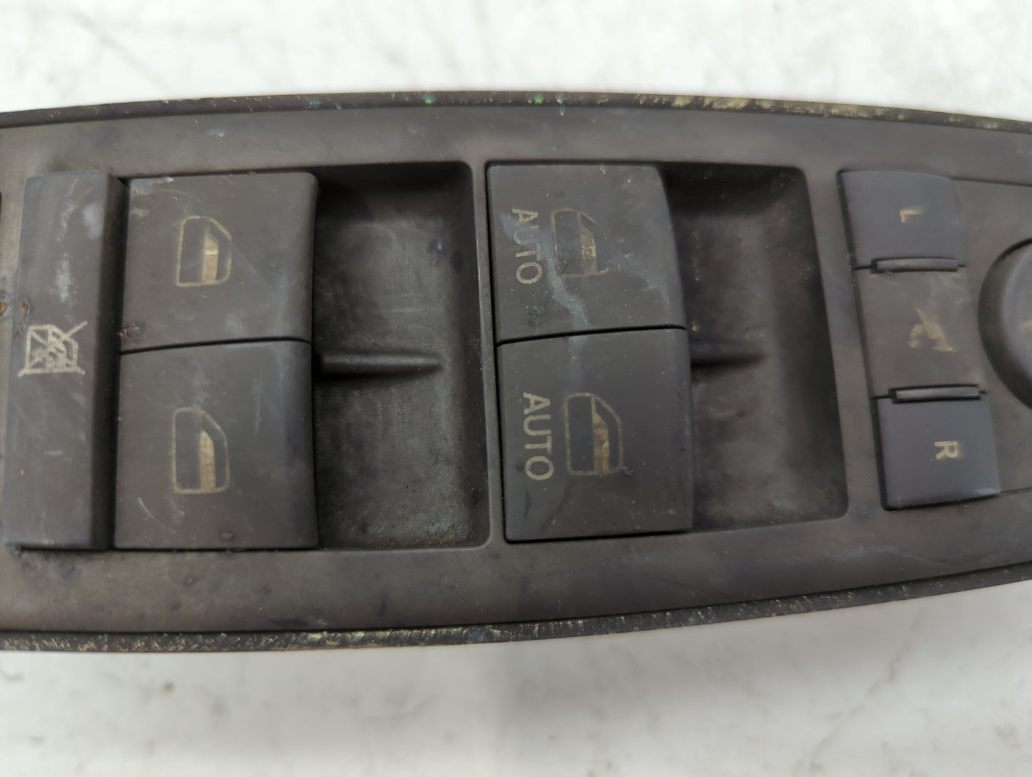 2017 Dodge Ram 1500 Master Power Window Switch Replacement Driver Side Left P/N:P56046826AE Fits OEM Used Auto Parts - Oemus