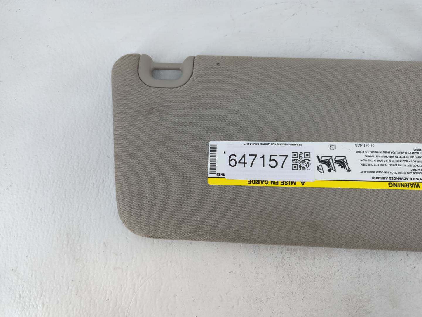 2017 Dodge Ram 1500 Sun Visor Shade Replacement Driver Left Mirror Fits Fits 2015 2016 2018 2019 2020 OEM Used Auto Parts - 