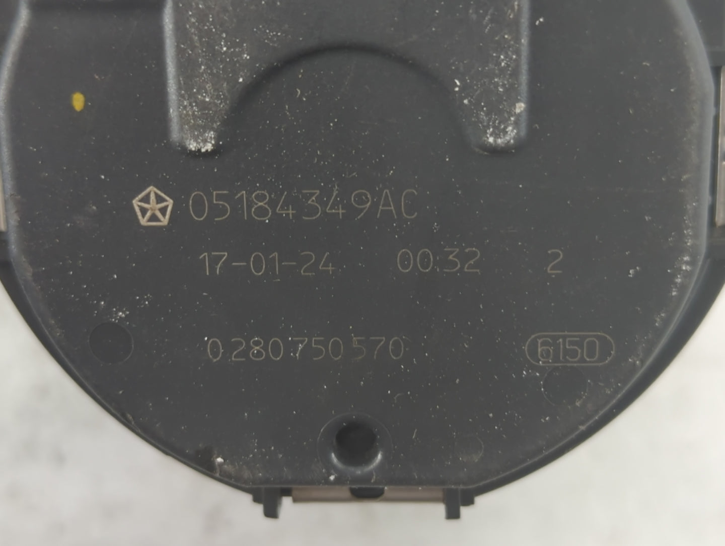 2017 Dodge Ram 1500 Throttle Body P/N:0 280 750 570 05184349AC Fits Fits 2011 2012 2013 2014 2015 2016 2018 2019 2020 2021 2
