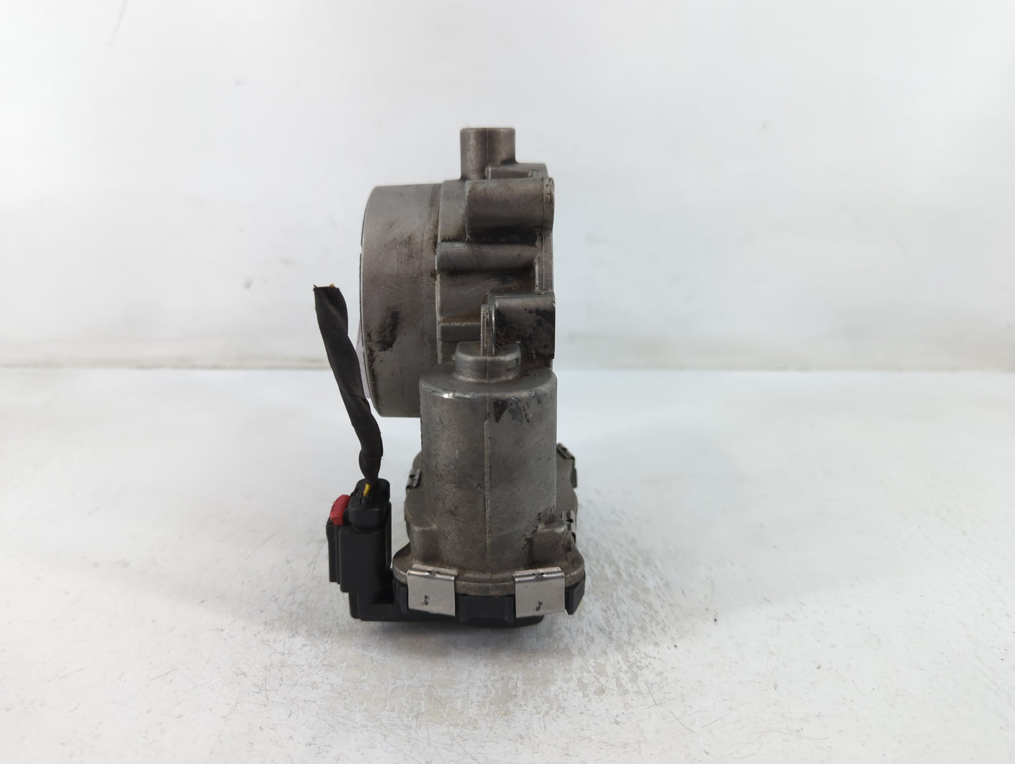 2017 Dodge Ram 1500 Throttle Body P/N:53034251AB Fits Fits 2012 2013 2014 2015 2016 2018 2019 2020 2021 2022 OEM Used Auto P