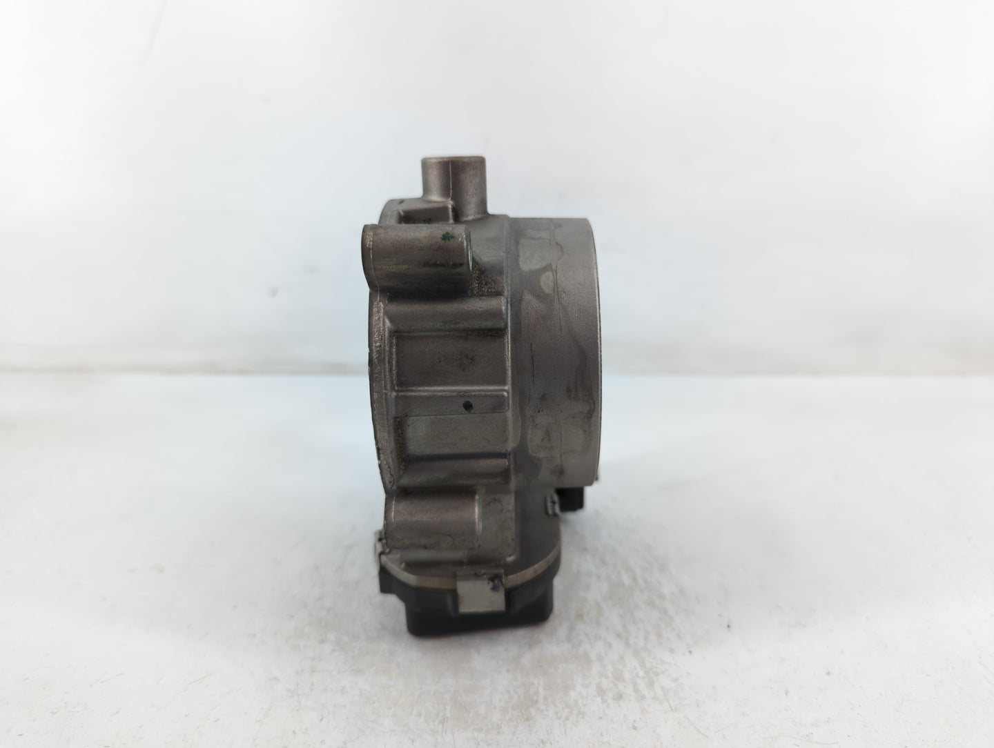2017 Dodge Ram 1500 Throttle Body P/N:53034251AB Fits Fits 2012 2013 2014 2015 2016 2018 2019 2020 2021 2022 OEM Used Auto P