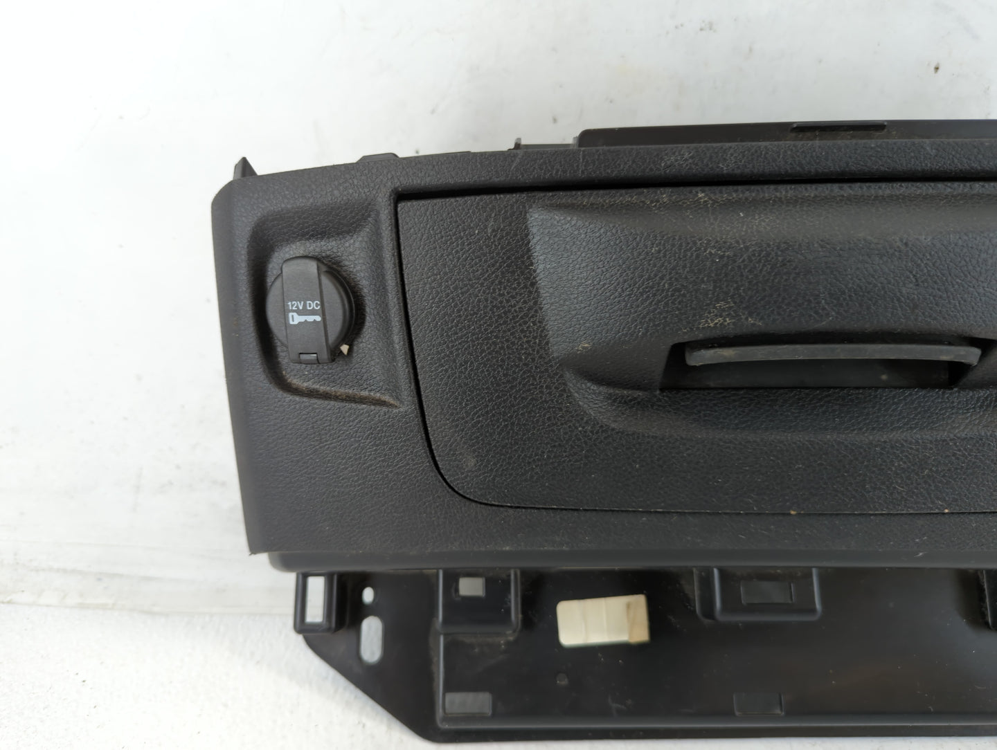 2017 Dodge Ram 1500 Passenger Glove Box Door Storage Compartment - Oemusedautoparts1.com