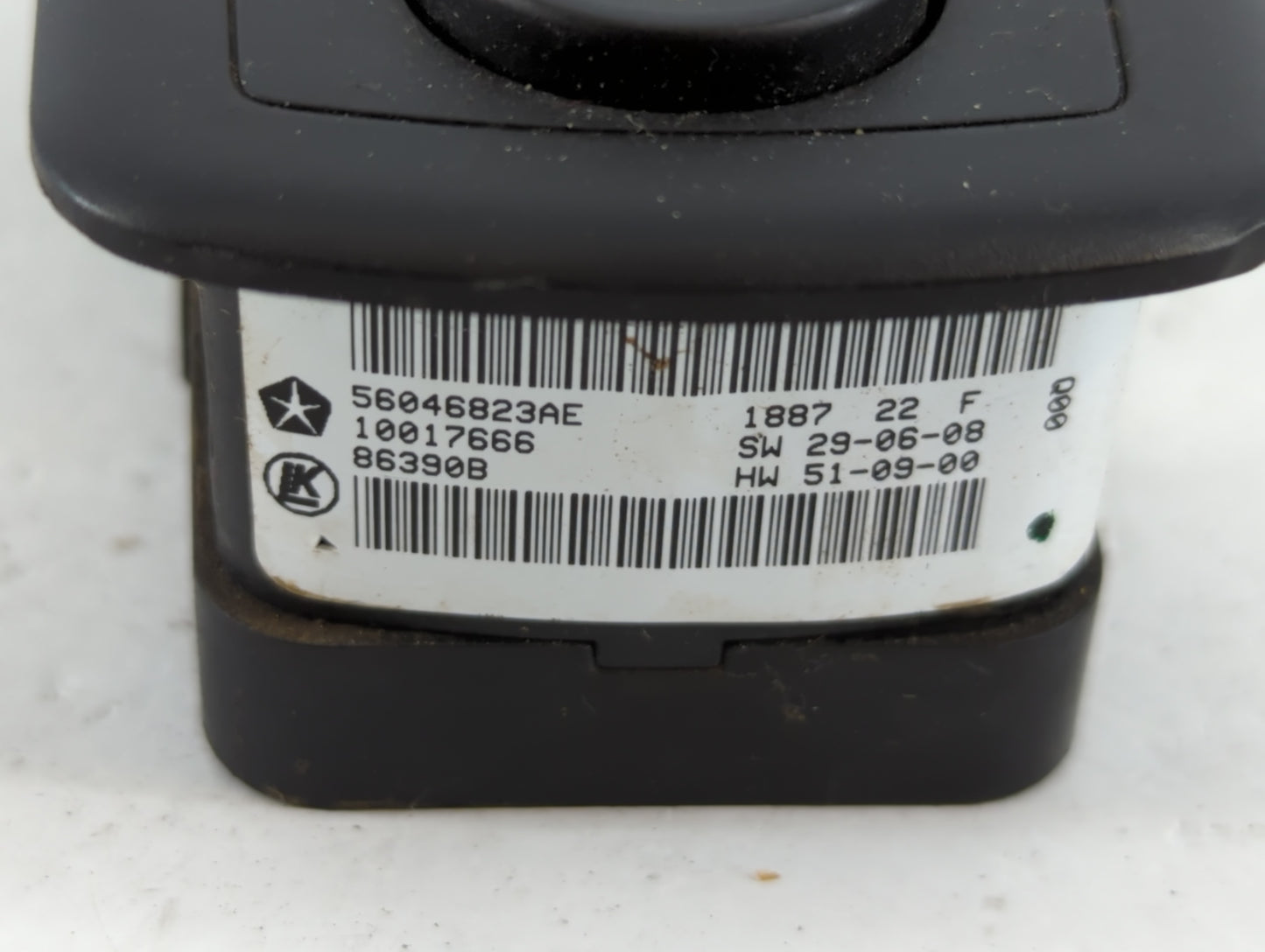 2017 Dodge Ram 1500 Master Power Window Switch Replacement Driver Side Left P/N:10017666 56046823AE Fits OEM Used Auto Parts