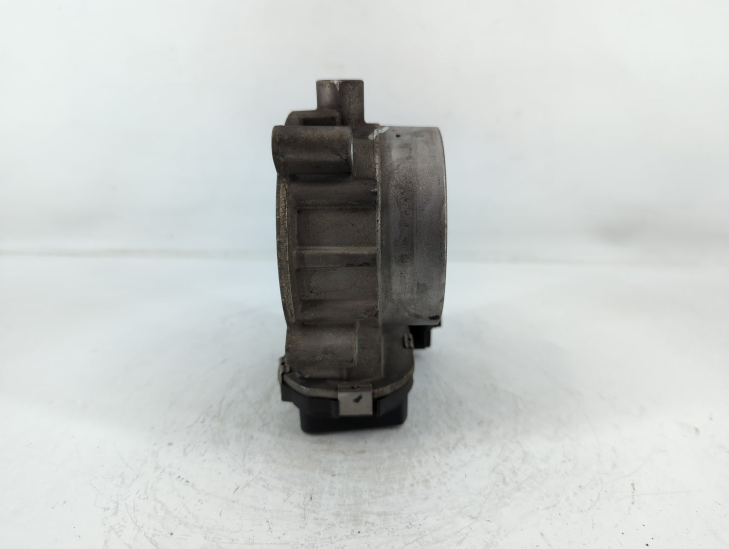 2017 Dodge Ram 1500 Throttle Body P/N:53034251AB Fits Fits 2012 2013 2014 2015 2016 2018 2019 2020 2021 2022 OEM Used Auto P