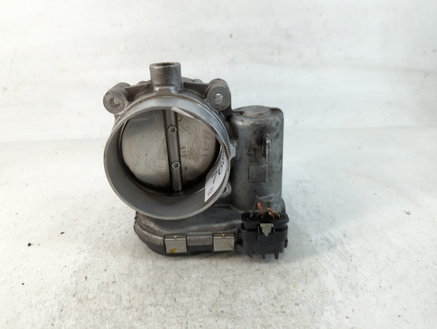 2017 Dodge Ram 1500 Throttle Body P/N:05184349AC Fits Fits 2011 2012 2013 2014 2015 2016 2018 2019 2020 2021 2022 OEM Used A