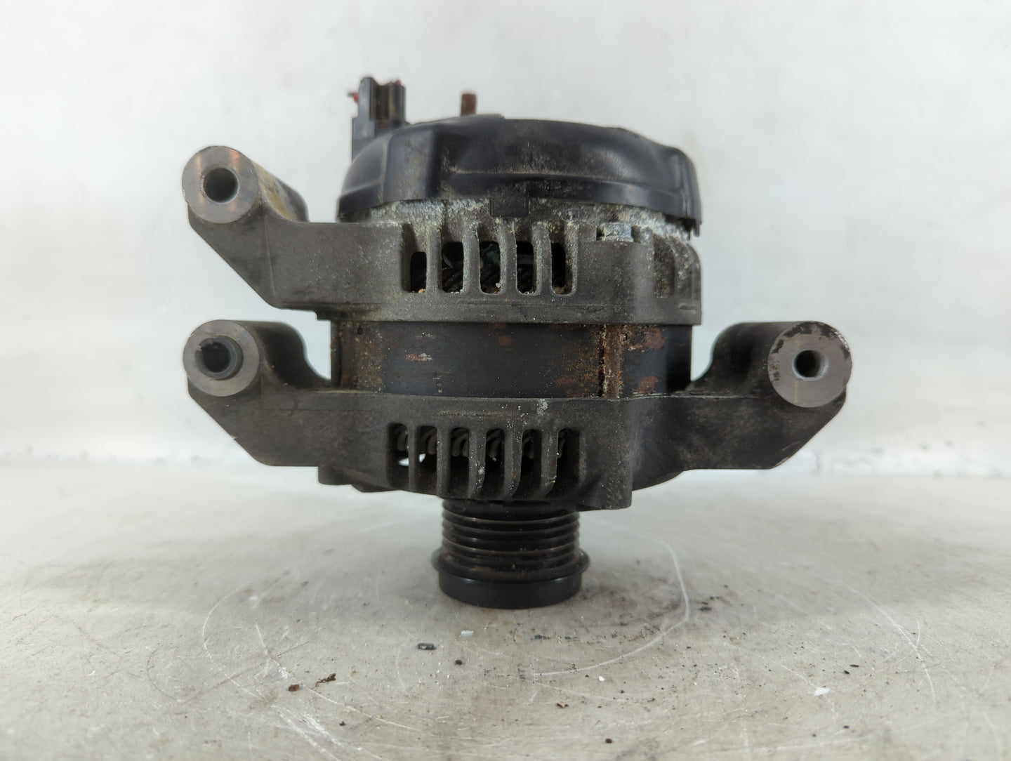 2017 Dodge Ram 1500 Alternator Replacement Generator Charging Assembly Engine OEM P/N:P04801779AI Fits OEM Used Auto Parts -