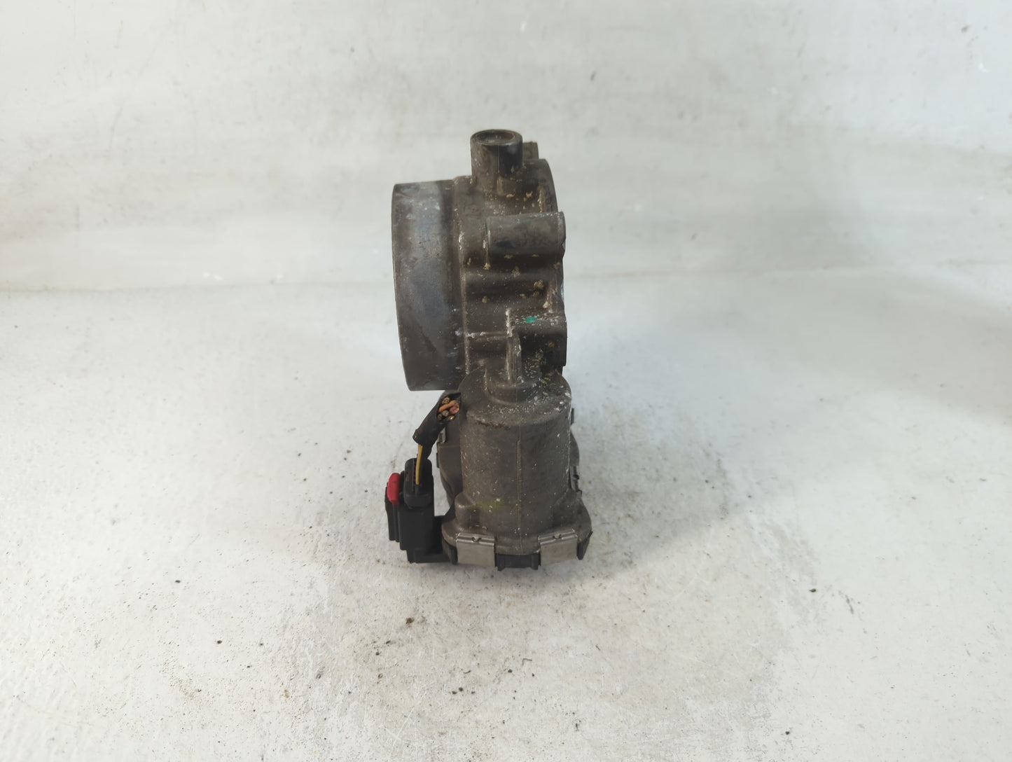 2017 Dodge Ram 1500 Throttle Body P/N:53034251AB Fits Fits 2012 2013 2014 2015 2016 2018 2019 2020 2021 2022 OEM Used Auto P
