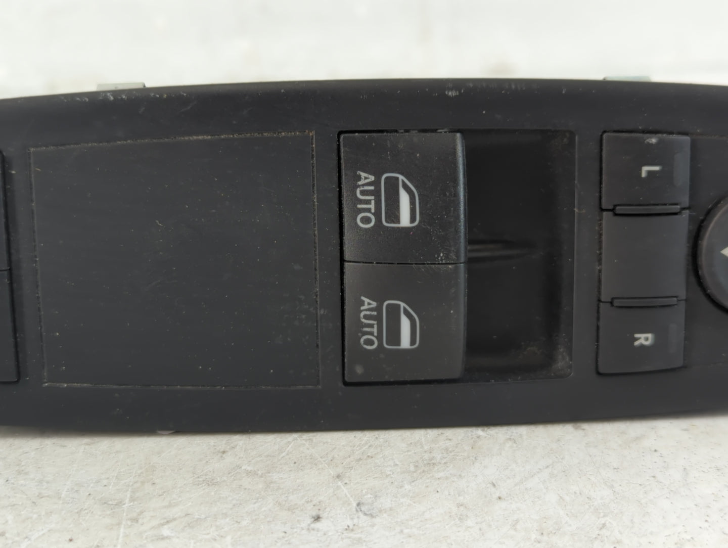2017 Dodge Ram 1500 Master Power Window Switch Replacement Driver Side Left P/N:68148893AB Fits OEM Used Auto Parts - Oemuse