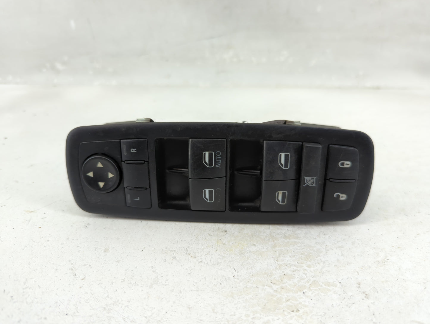 2017 Dodge Ram 2500 Master Power Window Switch Replacement Driver Side Left P/N:10017666 56046823AE Fits OEM Used Auto Parts