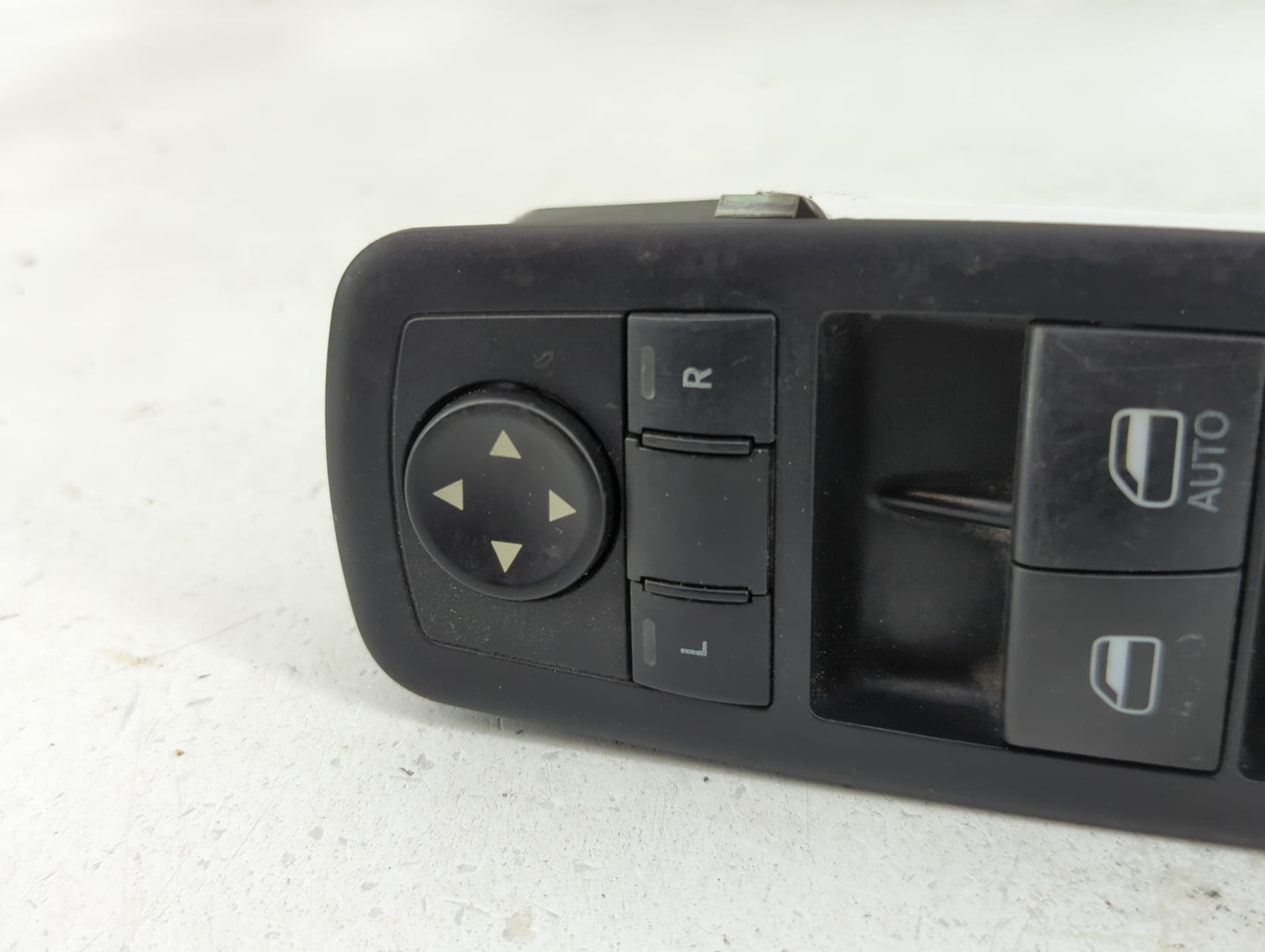 2017 Dodge Ram 2500 Master Power Window Switch Replacement Driver Side Left P/N:10017666 56046823AE Fits OEM Used Auto Parts