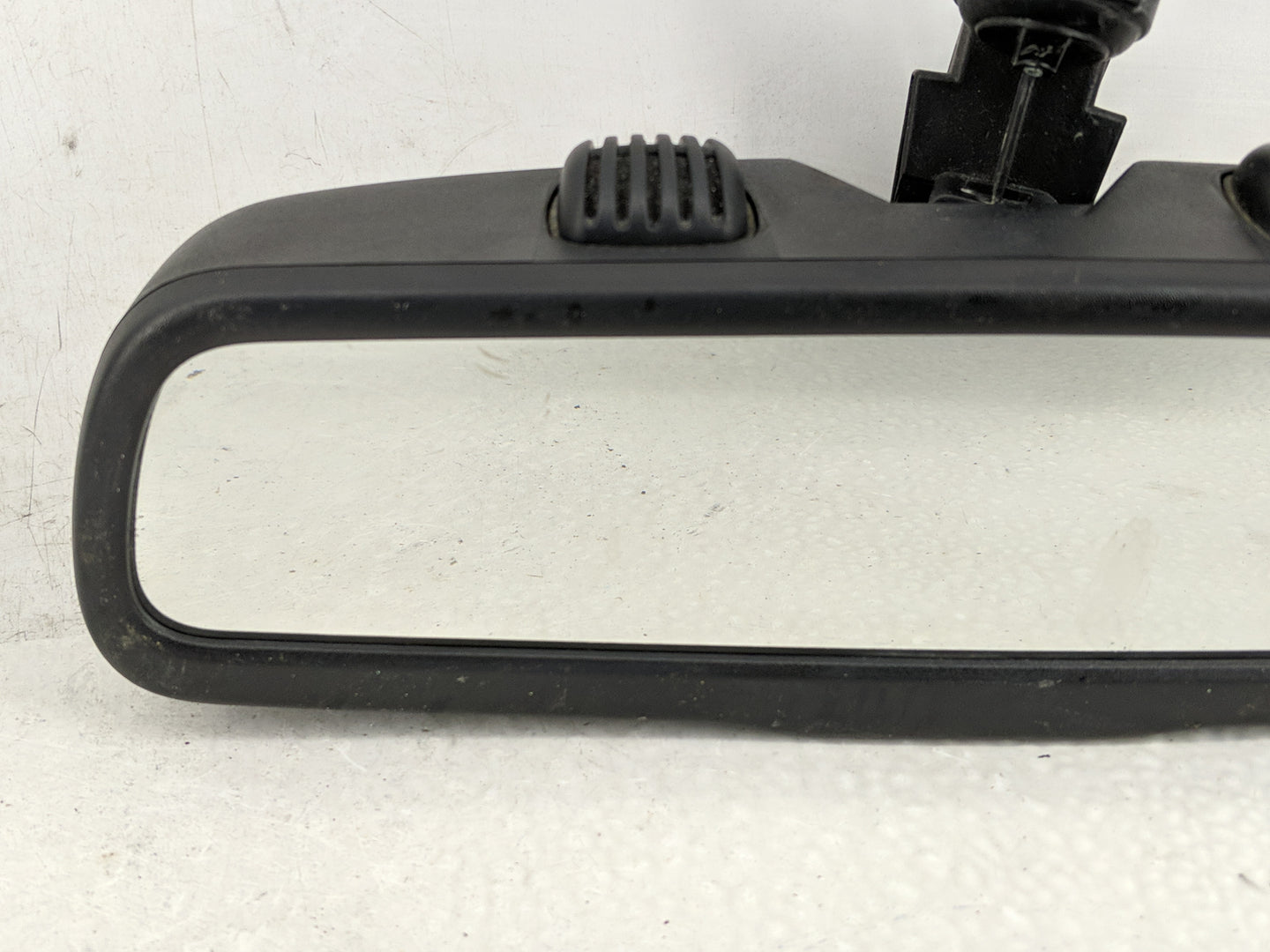 2017 Dodge Ram 2500 Interior Rear View Mirror Replacement OEM P/N:E11028018 IE11045617 Fits OEM Used Auto Parts - Oemusedaut