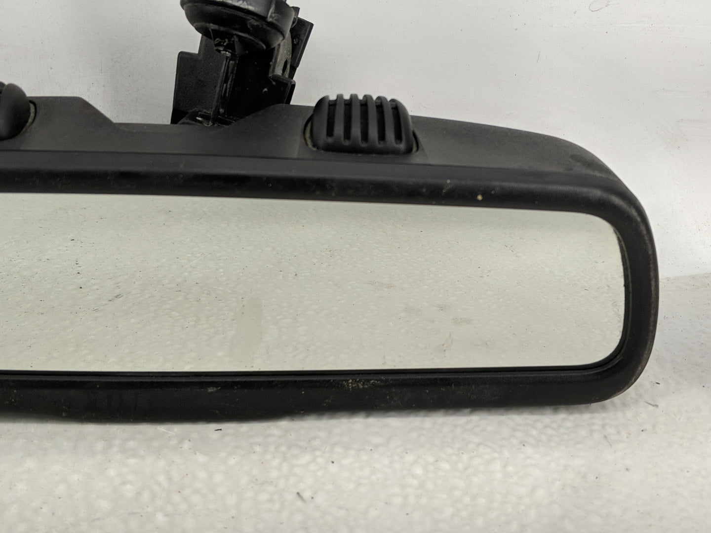 2017 Dodge Ram 2500 Interior Rear View Mirror Replacement OEM P/N:E11028018 IE11045617 Fits OEM Used Auto Parts - Oemusedaut