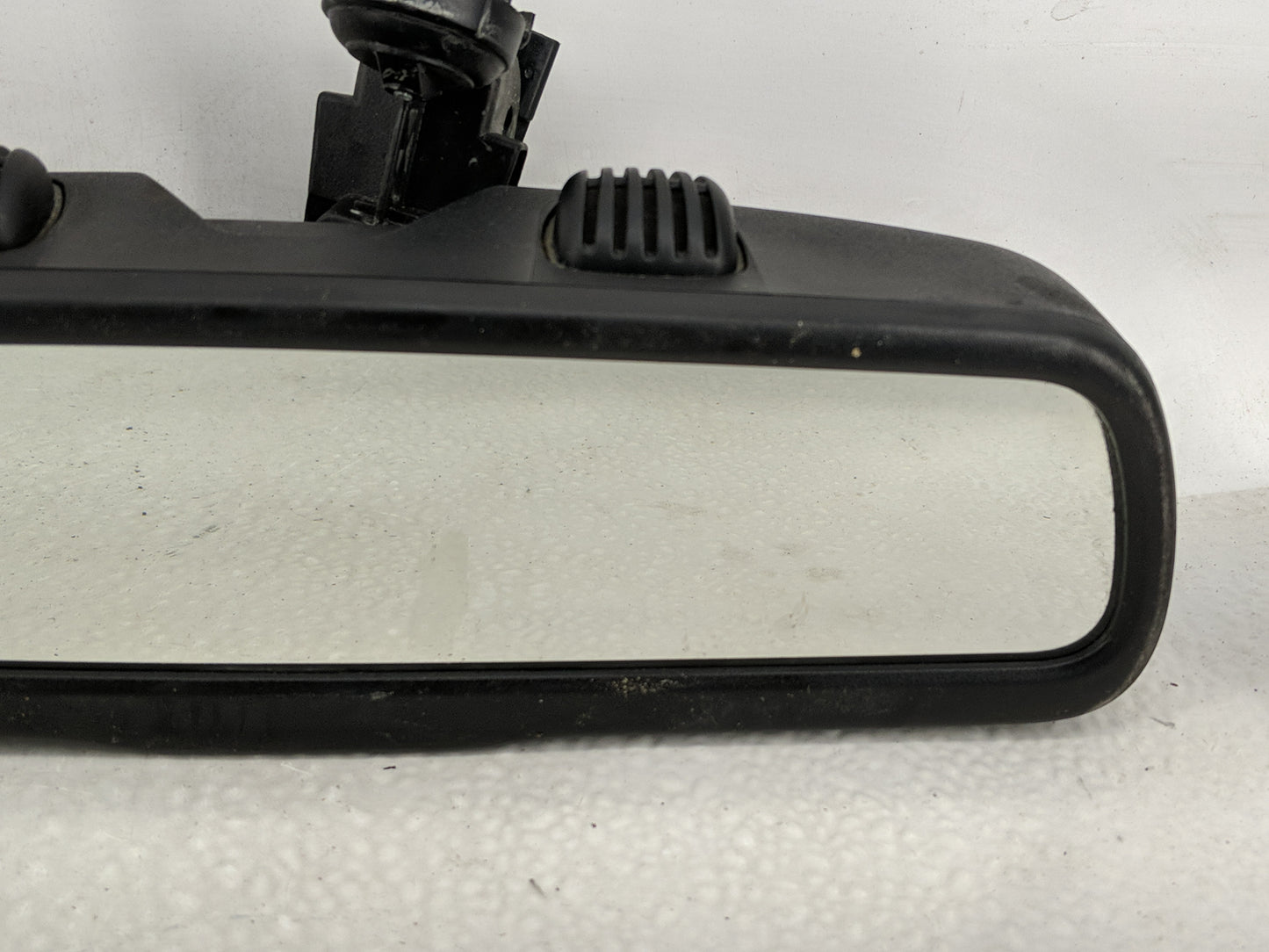 2017 Dodge Ram 2500 Interior Rear View Mirror Replacement OEM P/N:E11028018 IE11045617 Fits OEM Used Auto Parts - Oemusedaut
