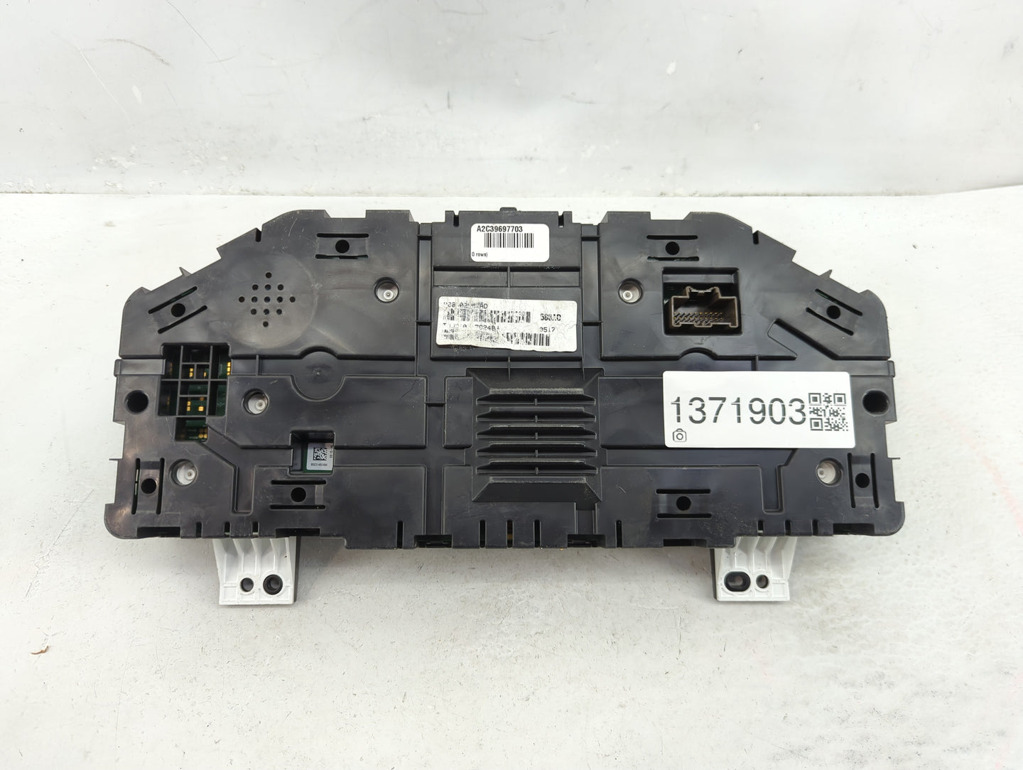 2017 Dodge Ram 2500 Instrument Cluster Speedometer Gauges P/N:A2C39697703 Fits OEM Used Auto Parts - Oemusedautoparts1.com