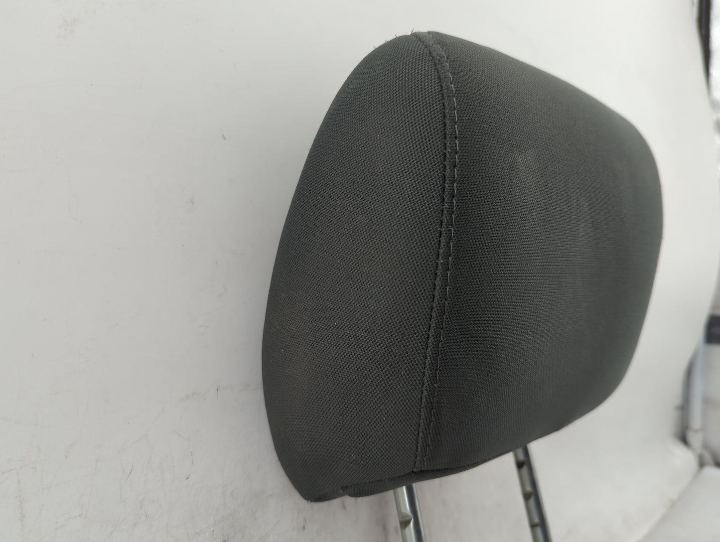 2017 Dodge Ram 2500 Headrest Head Rest Front Driver Seat Gray - Oemusedautoparts1.com