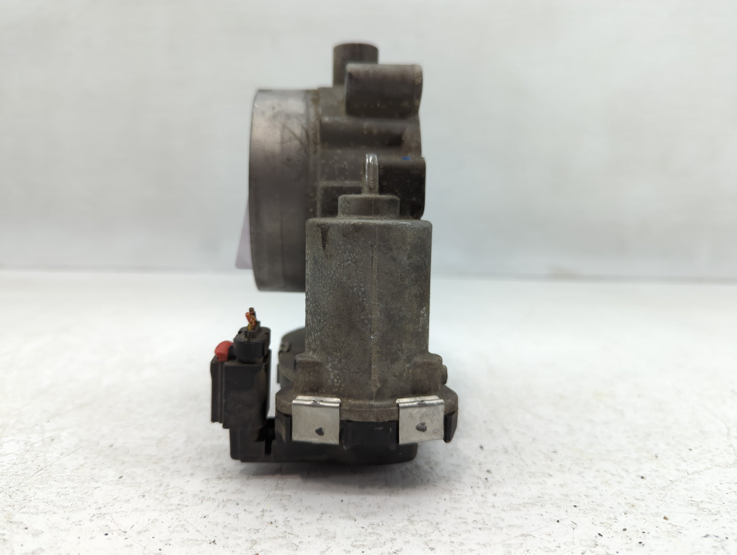 2017 Dodge Ram 2500 Throttle Body P/N:53034251AB Fits Fits 2012 2013 2014 2015 2016 2018 2019 2020 2021 2022 OEM Used Auto P
